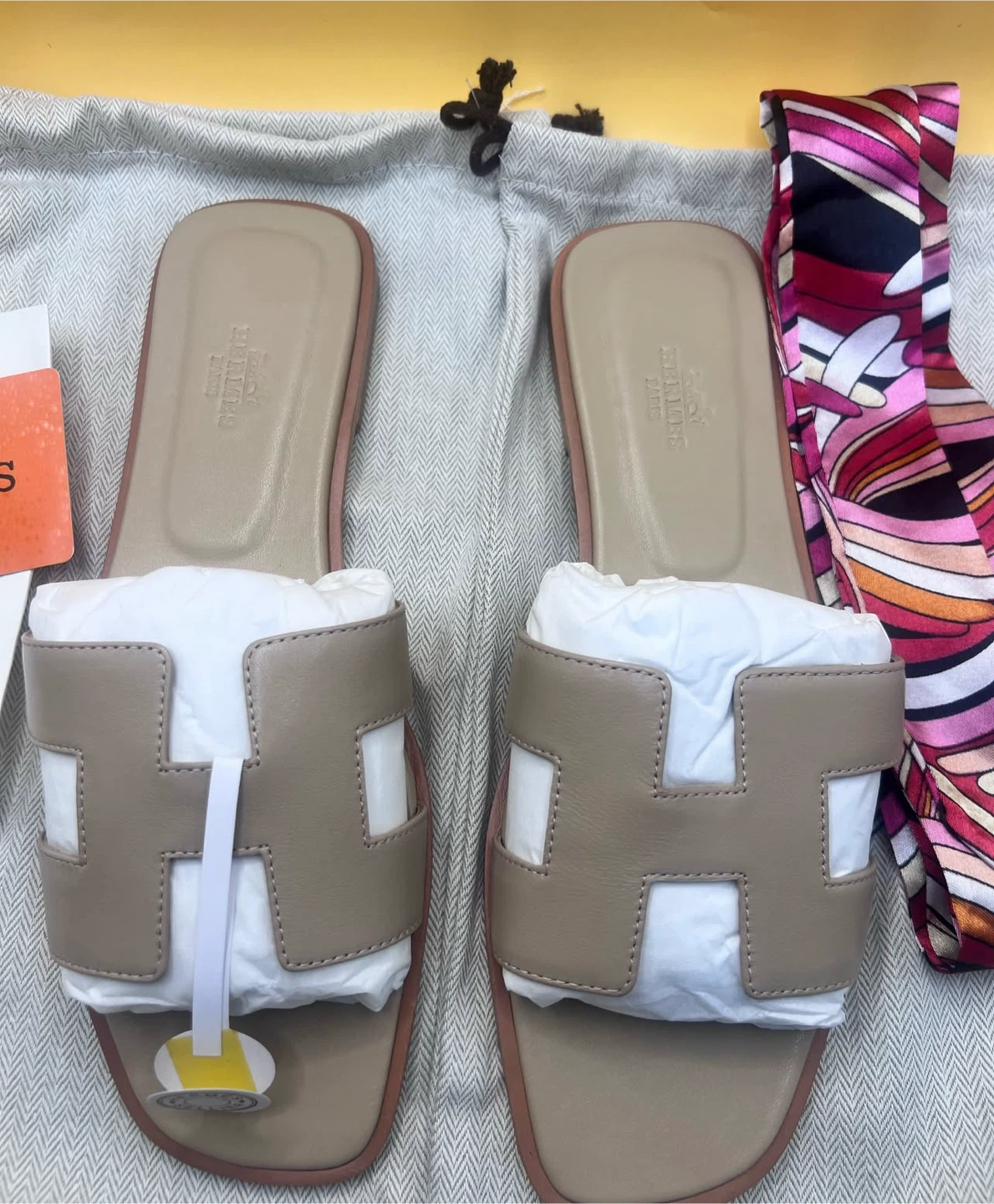 Hermes Oran Sandals Tan - photo 3