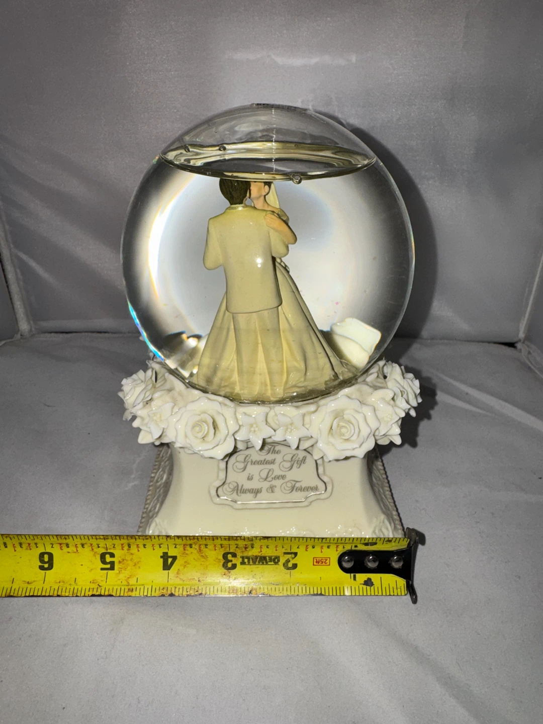 San Francisco Music Box Company Wedding Snow Globe - photo 3