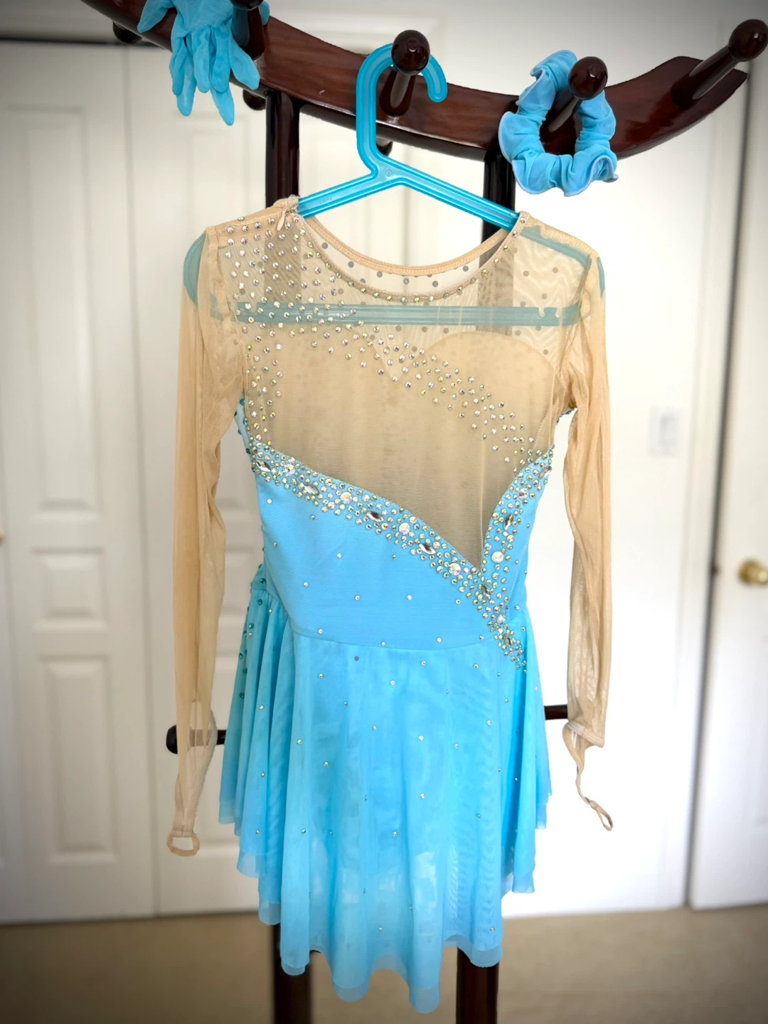 Selection of Figure Skating Dresses - photo 2