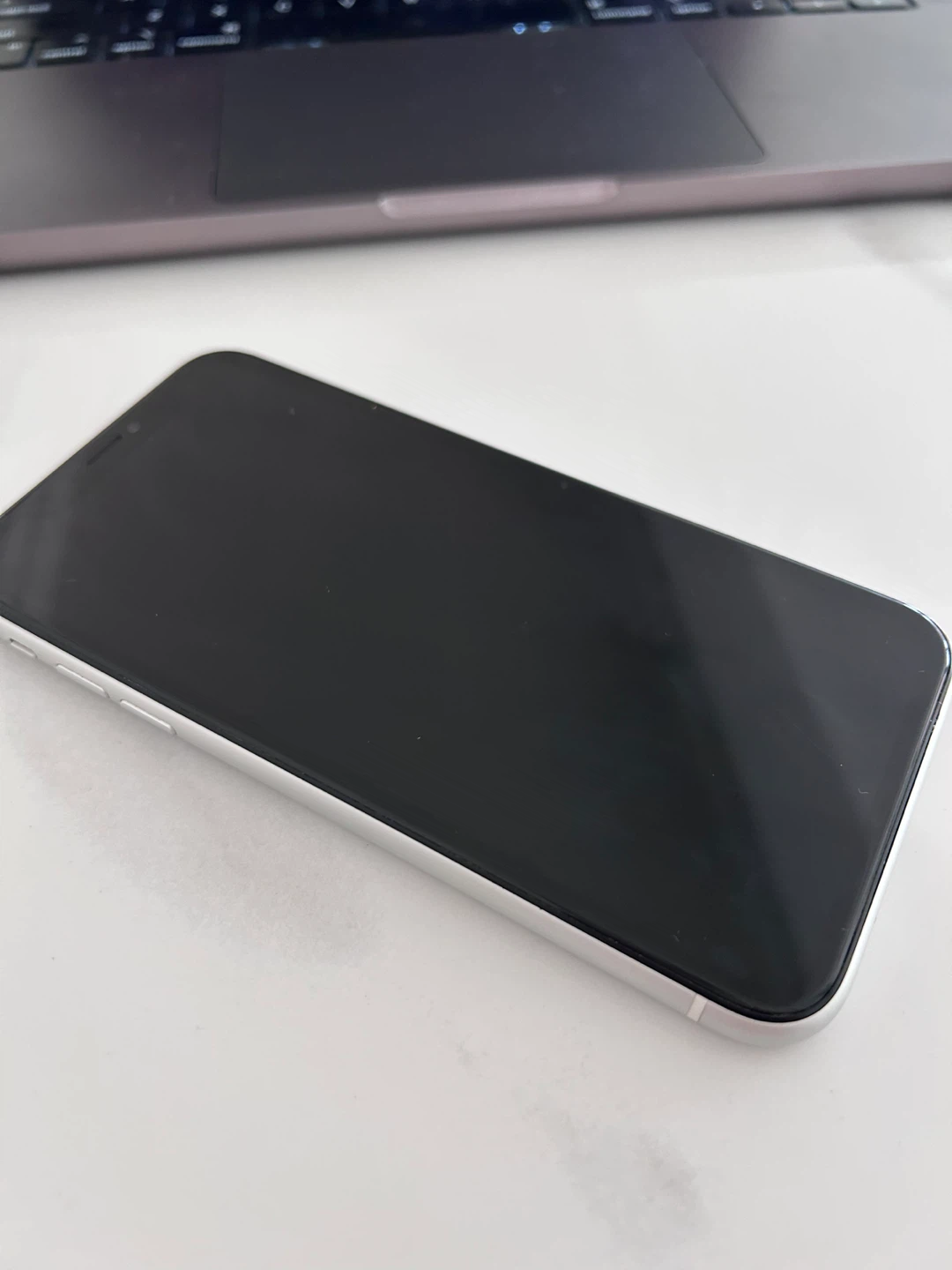 Apple iPhone XR 64GB White Unlocked - photo 2