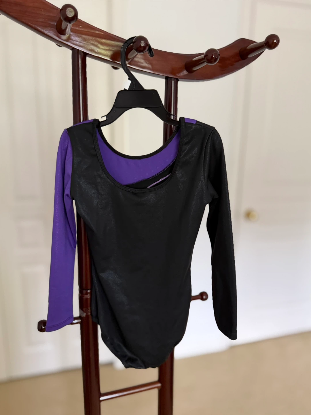 Two long-sleeve gymnastics leotards - photo 3