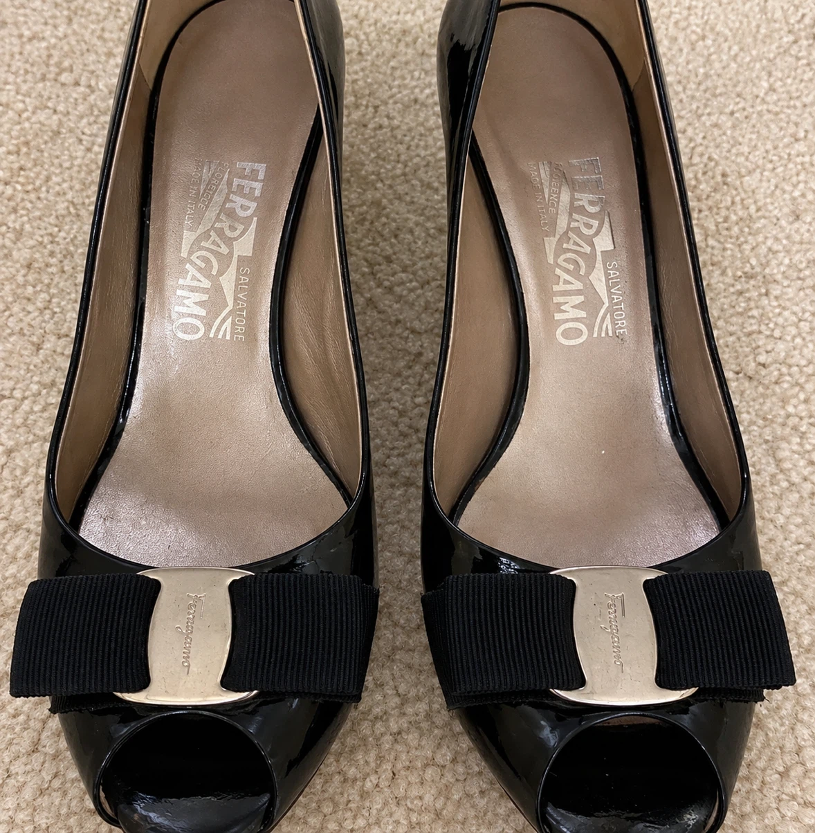 Salvatore Ferragamo Vara Bow Open Toes Leather Low Heel Shoes