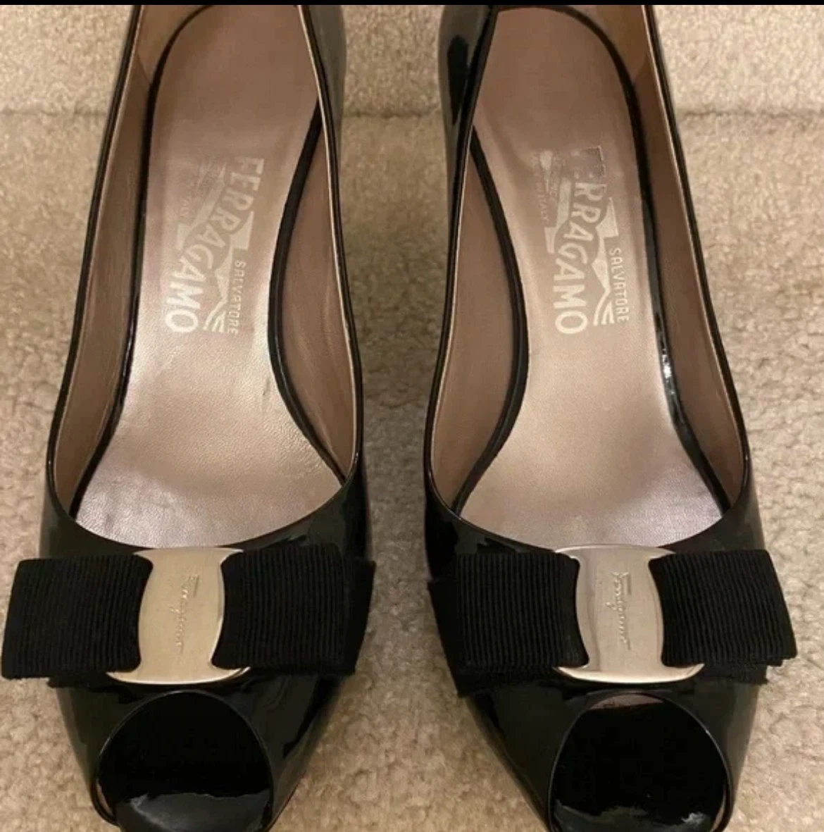 Salvatore Ferragamo Vara Bow Open Toes Leather Low Heel Shoes - photo 2