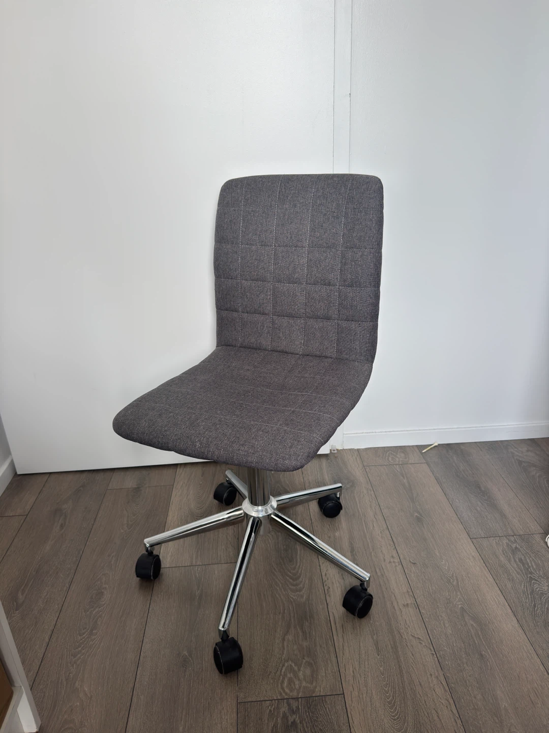 Grey fabric office chair
