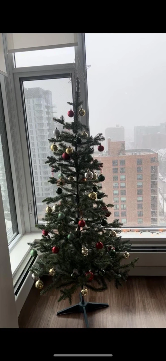 IKEA VINTERFINT Artificial Christmas Tree - photo 2