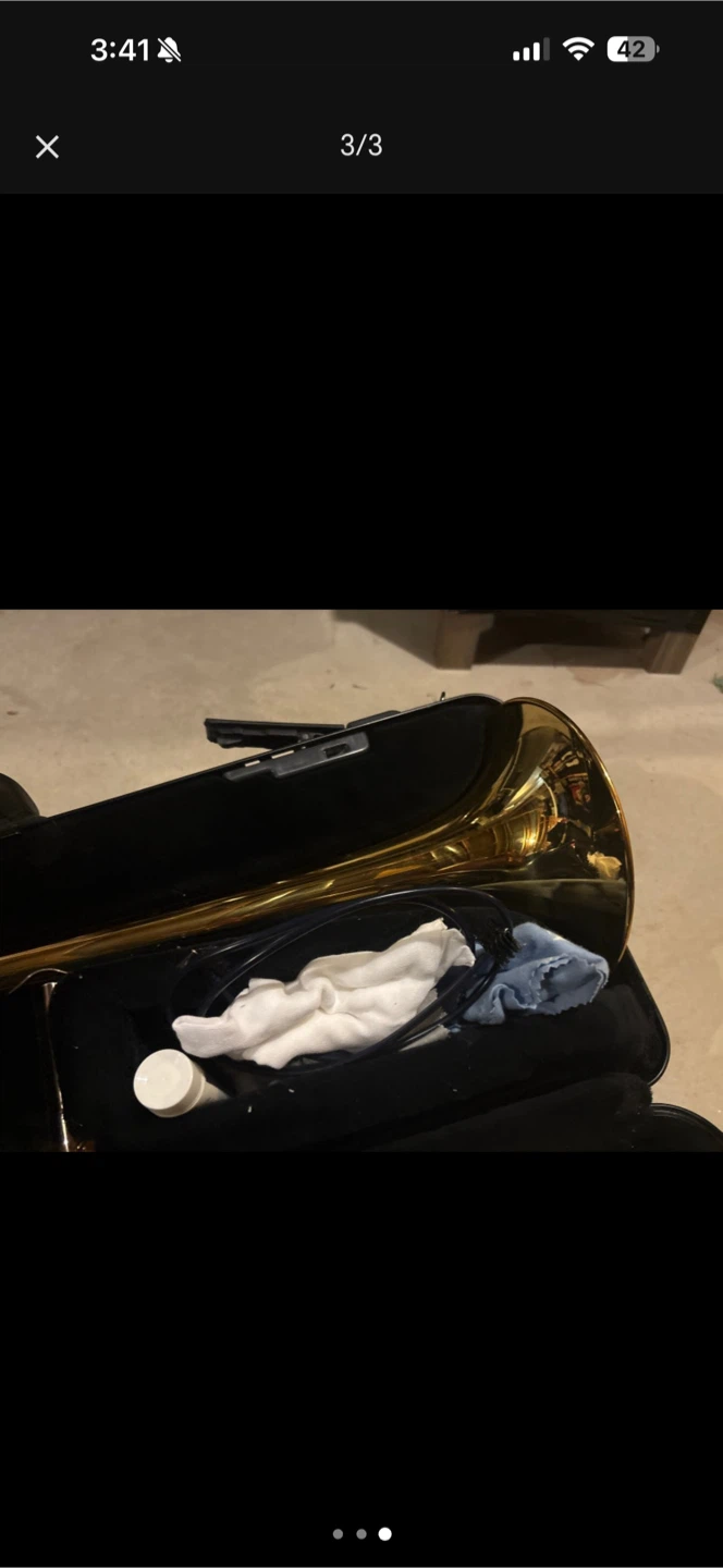 Yamaha Trombone with Case and Accessories - photo 2