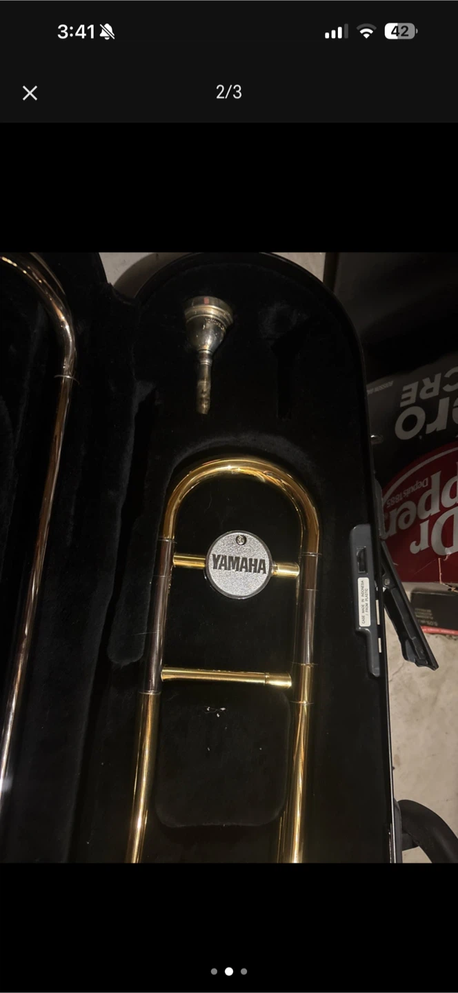 Yamaha Trombone with Case and Accessories - photo 3