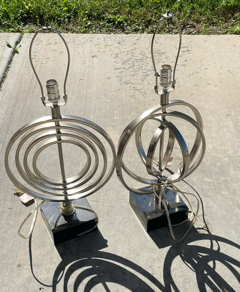 Set of Two MCM style Modern Metal Table Lamps - photo 2