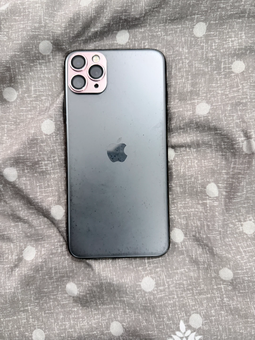 Apple iPhone 11 Pro - photo 3