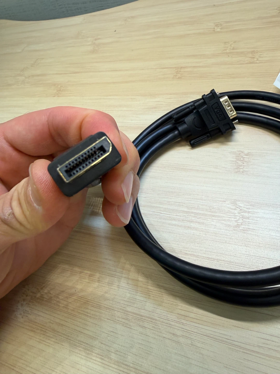 UGREEN DisplayPort to VGA Male Cable - photo 4