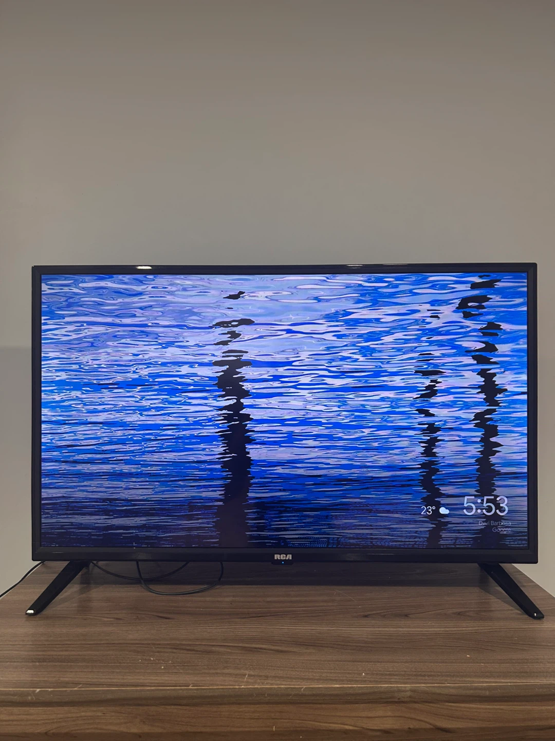 RCA 32” Flat Screen TV