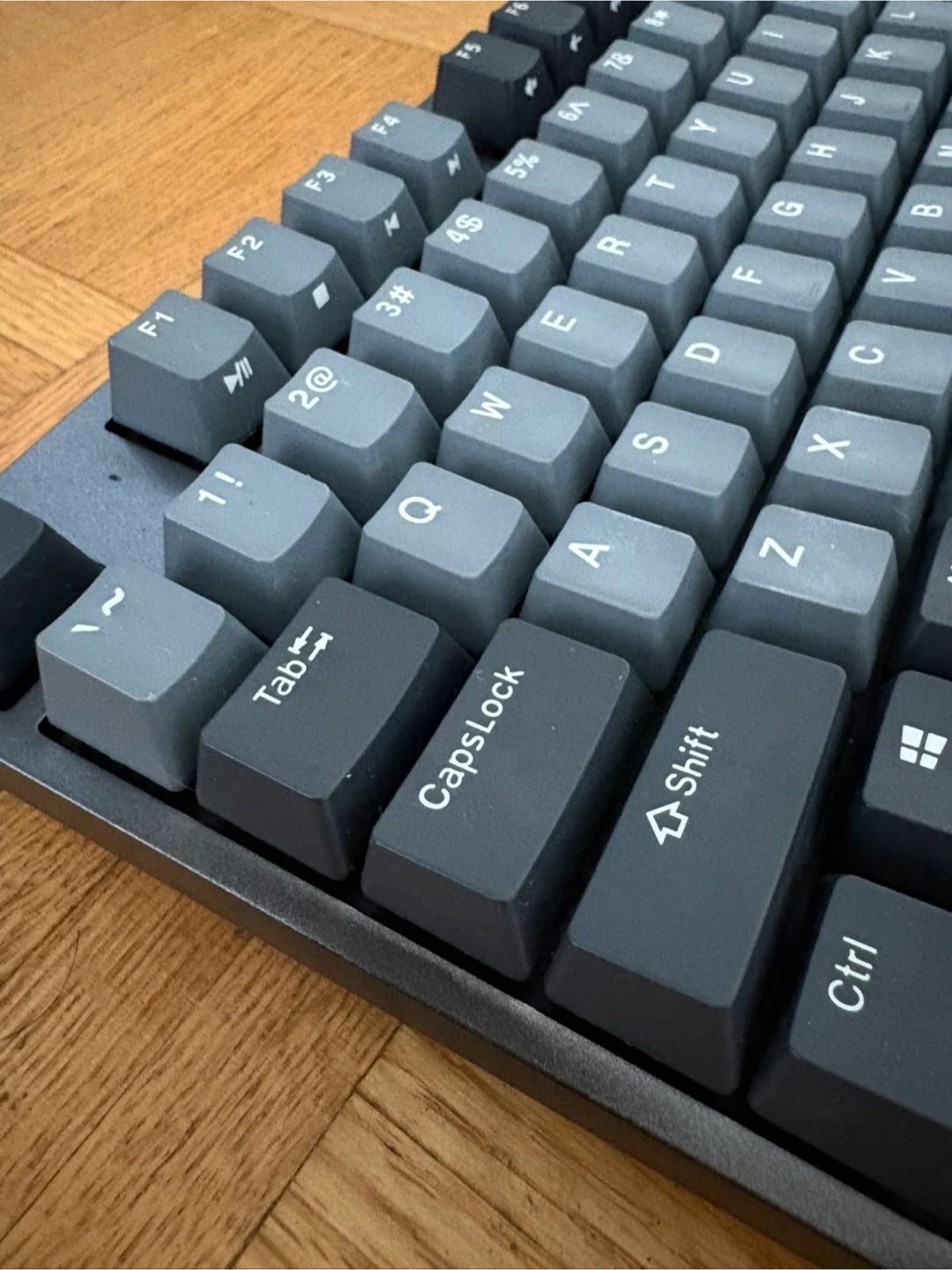 DURGOD Taurus K320 Mechanical Gaming Keyboard - photo 4