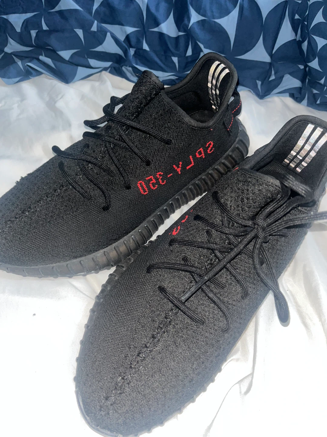 Adidas Yeezy Boost 350 V2 Core Black Red - photo 3