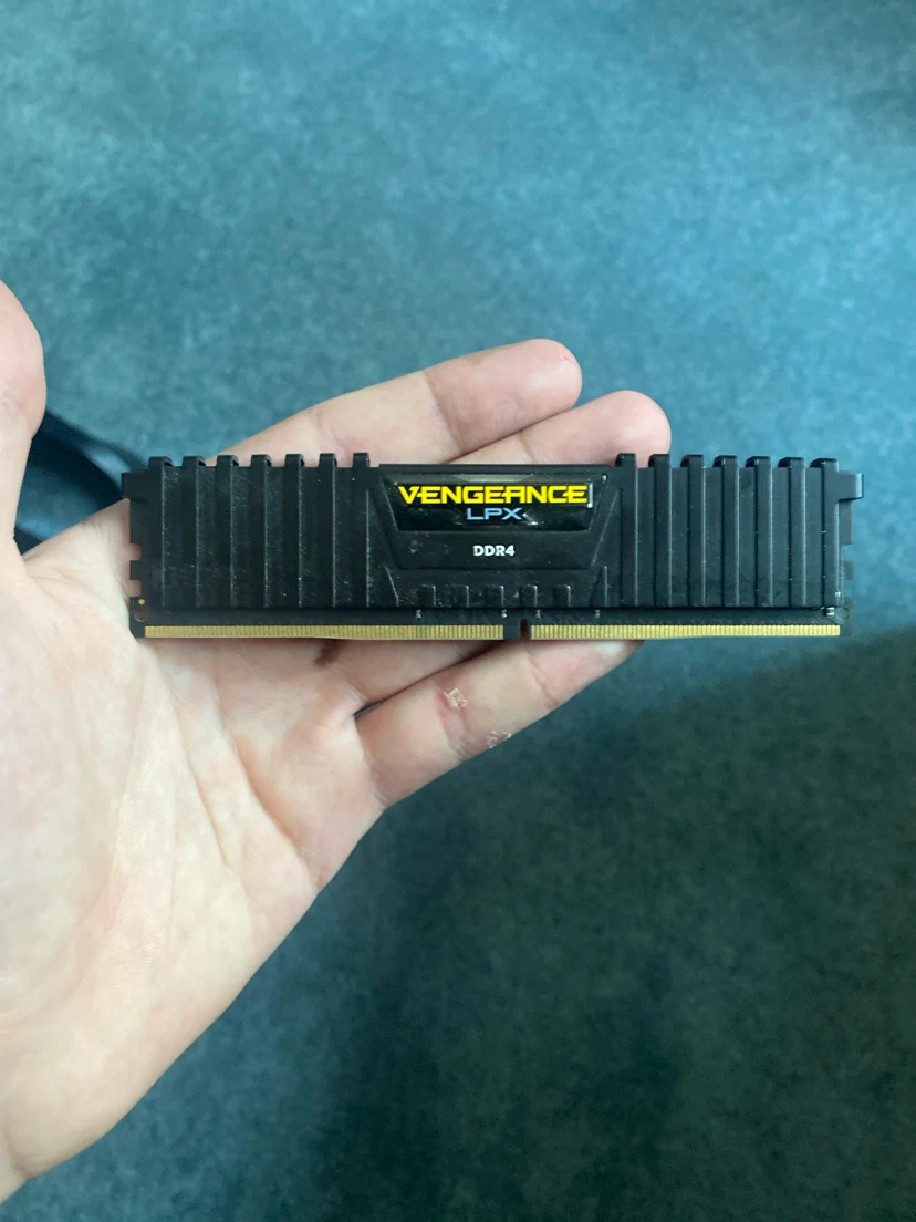 Corsair Vengeance LPX 32GB DDR4 RAM Kit