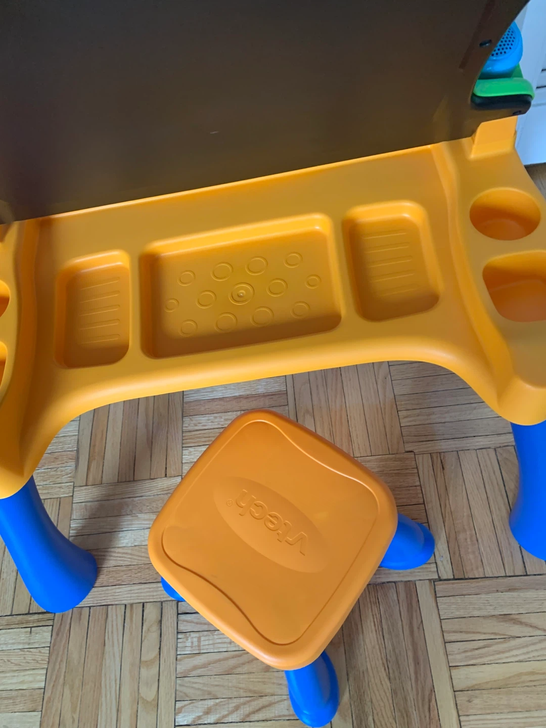 VTech Explore and Write Activity Desk - photo 4