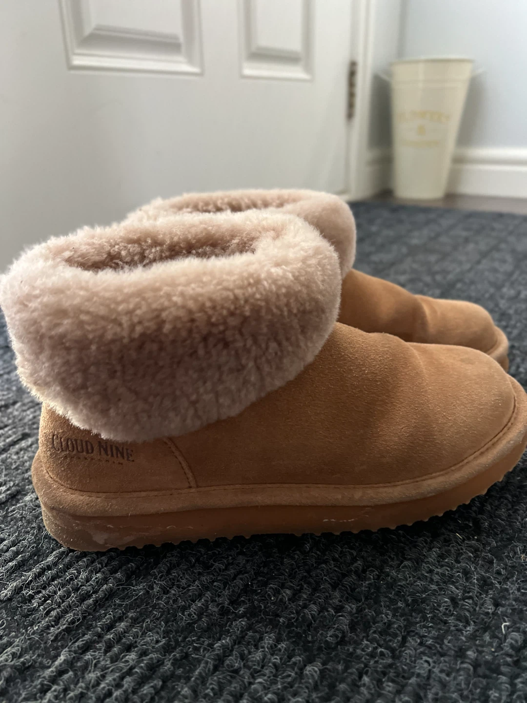 Cloud Nine ankle boots size 8