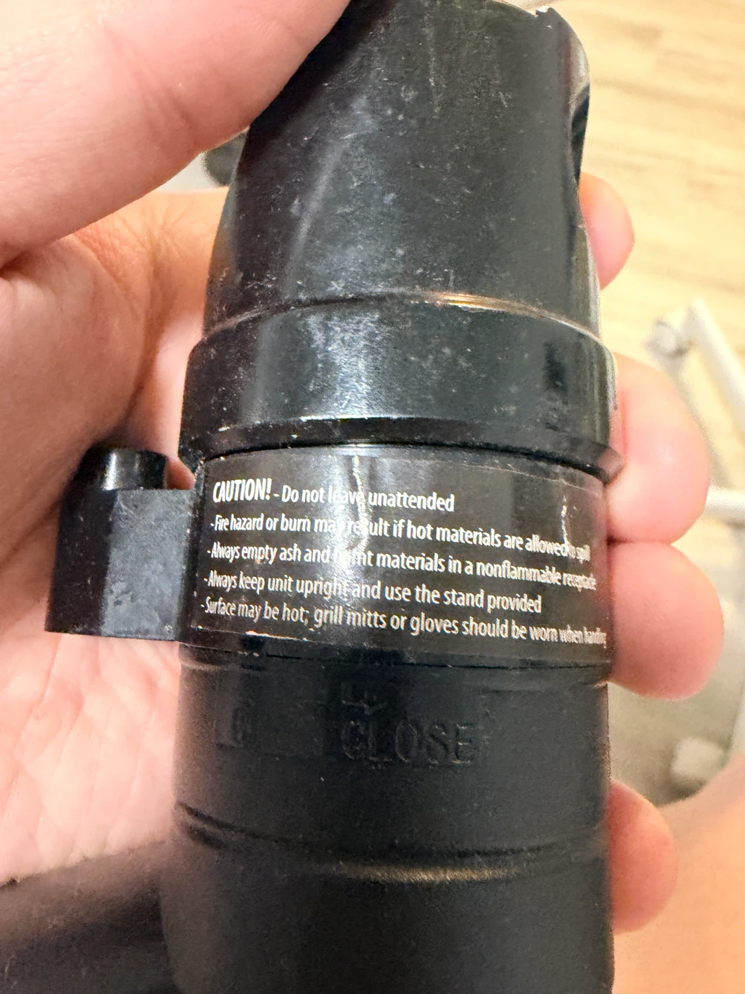 Black electric ash vacuum attachment - photo 5
