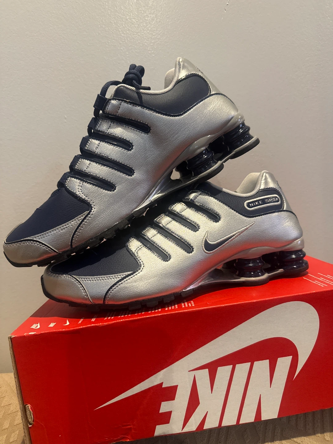 Nike Shox Silver and Navy Sneakers - photo 2