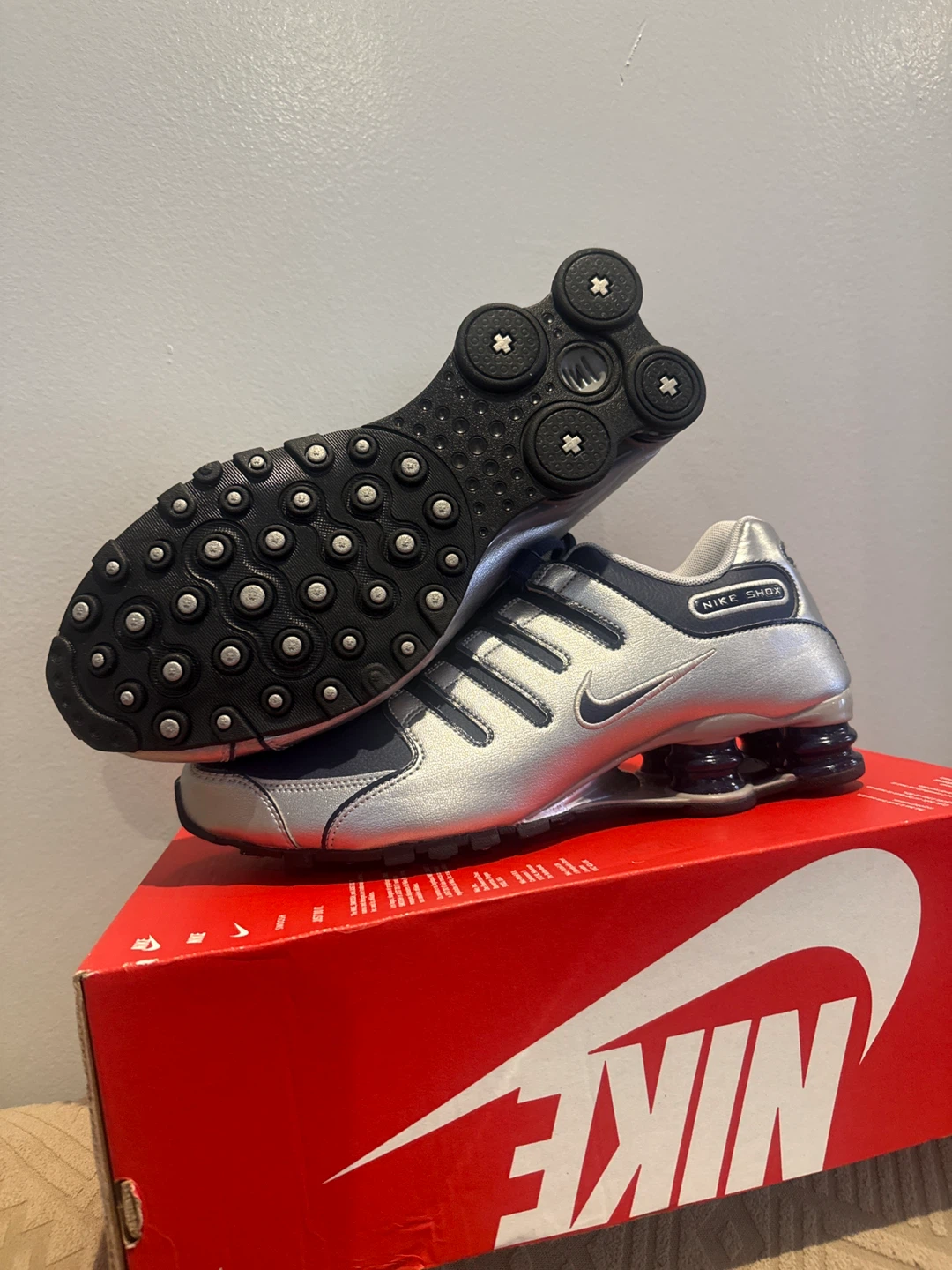 Nike Shox Silver and Navy Sneakers - photo 3