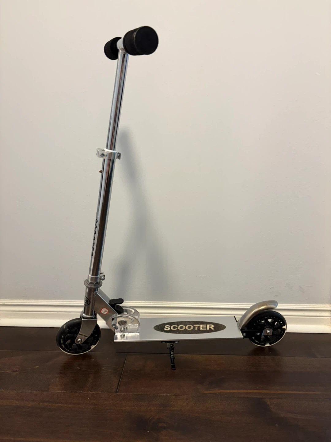 Foldable Silver Kick Scooter