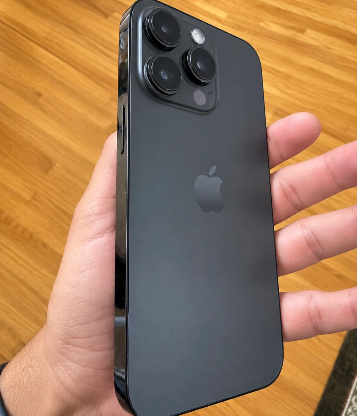 Apple iPhone 14 Pro