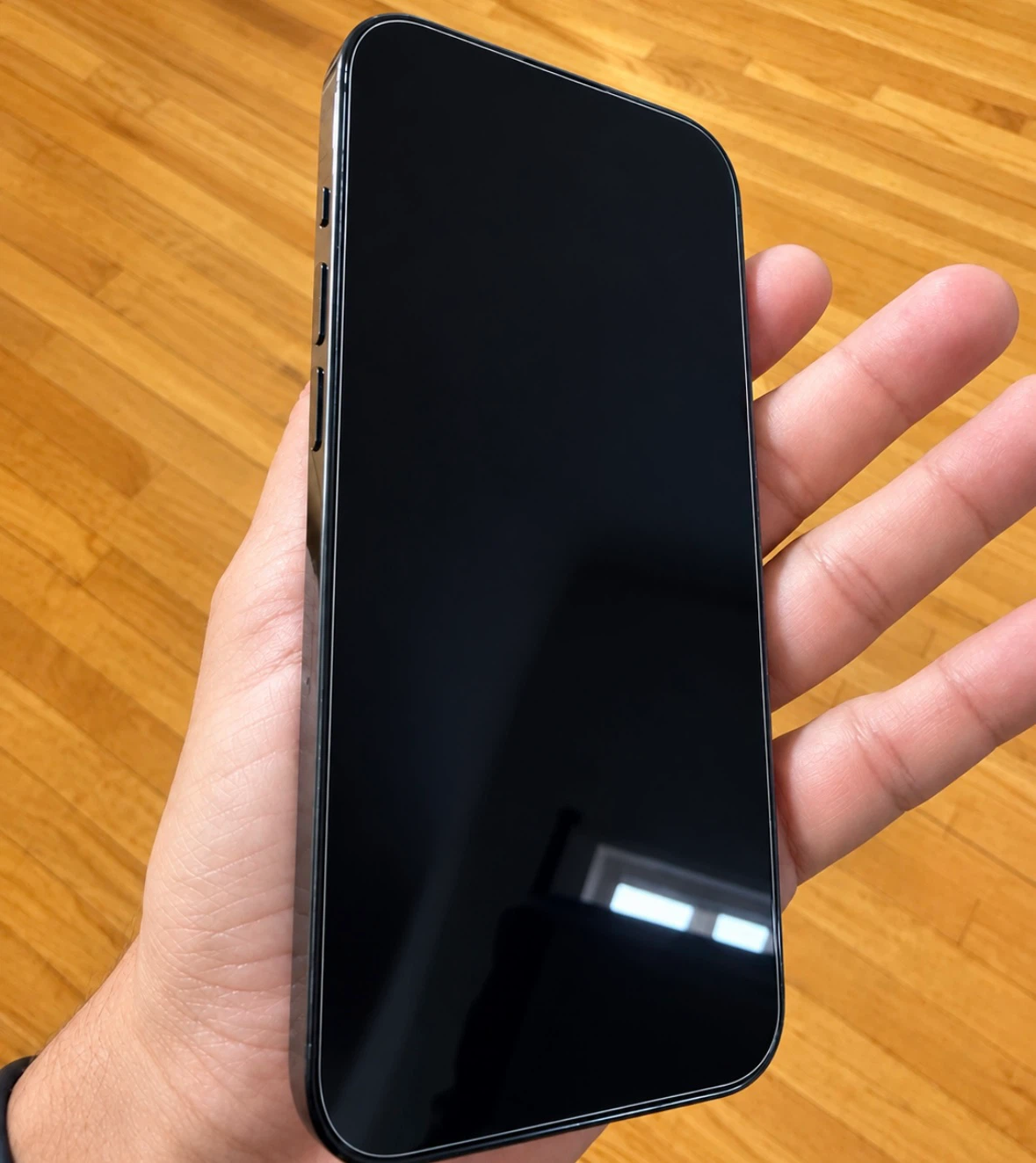 Apple iPhone 14 Pro - photo 2