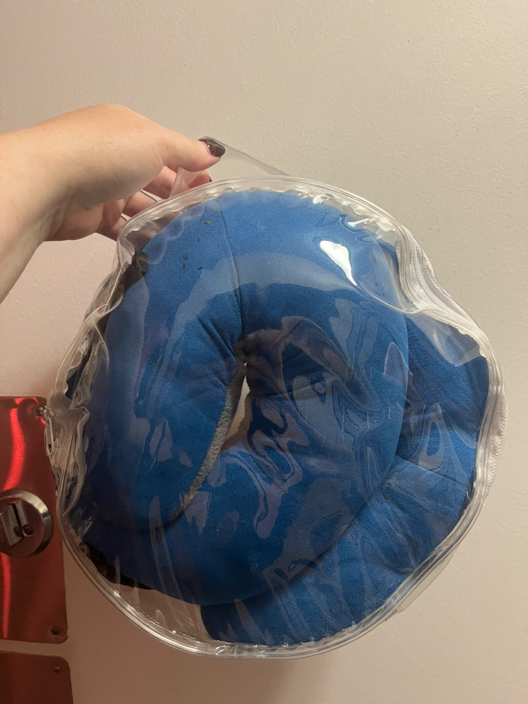 Travel Neck Pillow - photo 2