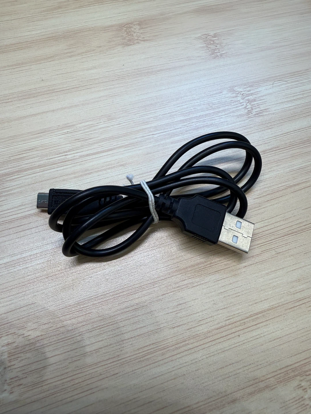USB to Micro USB Charging Cable - photo 5