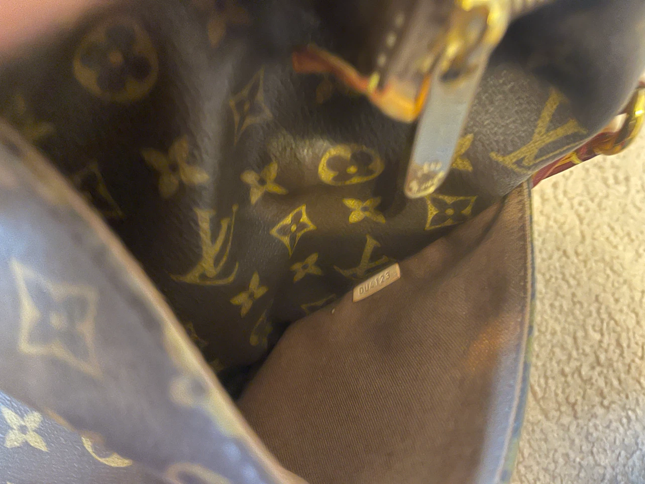 Louis Vuitton Totally PM Monogram Tote - photo 3