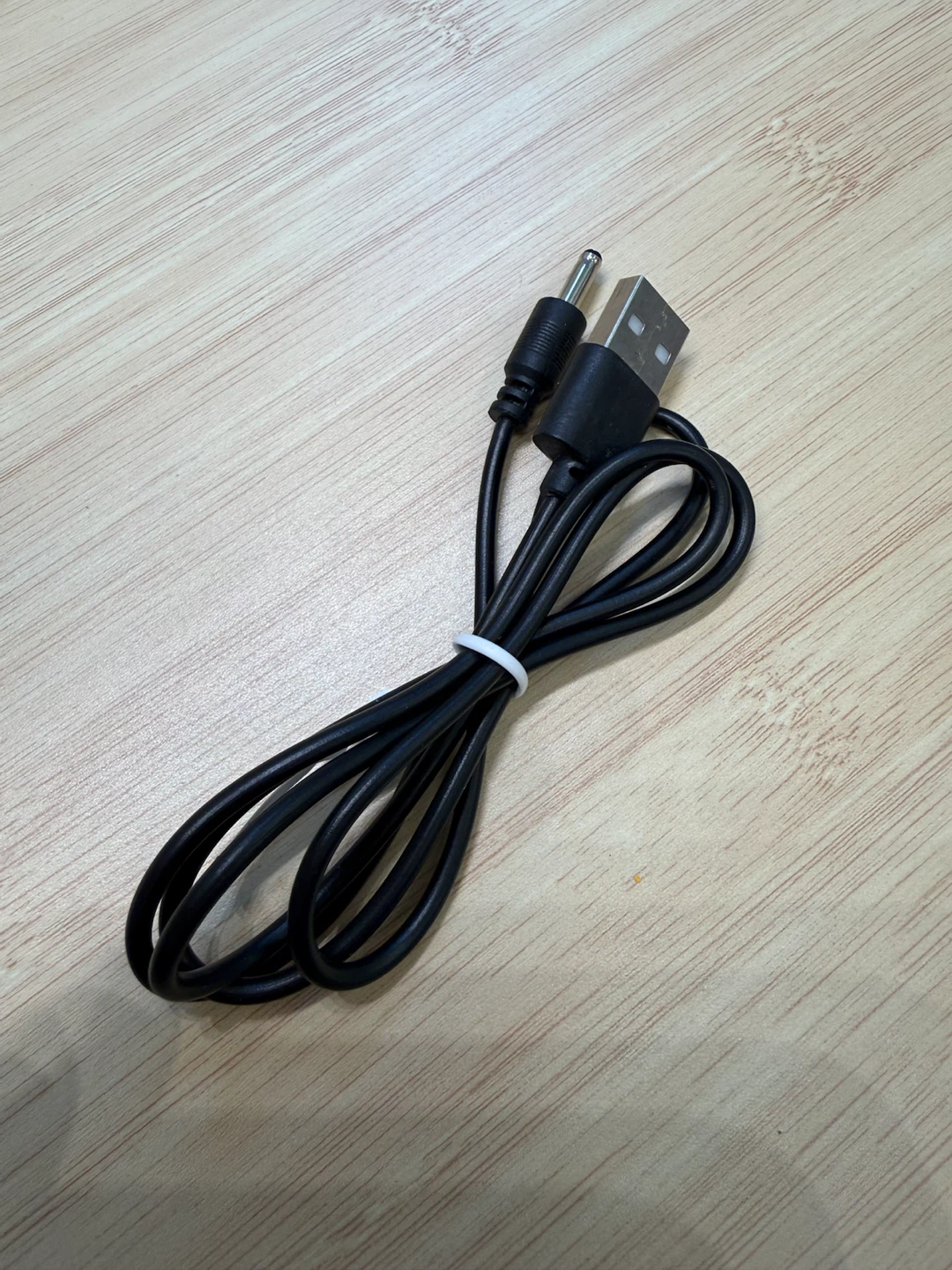 USB to DC Barrel Jack Charging Cable