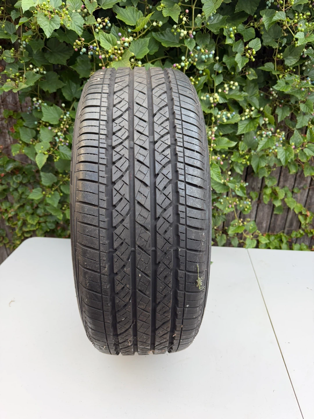 Bridgestone Potenza RE97AS 225/55RF17 Tire - photo 2