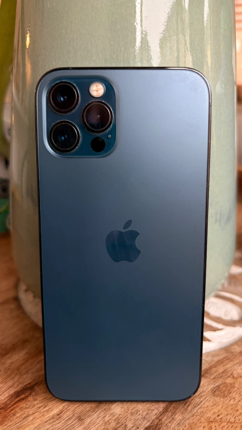 Apple iPhone 12 Pro Pacific Blue
