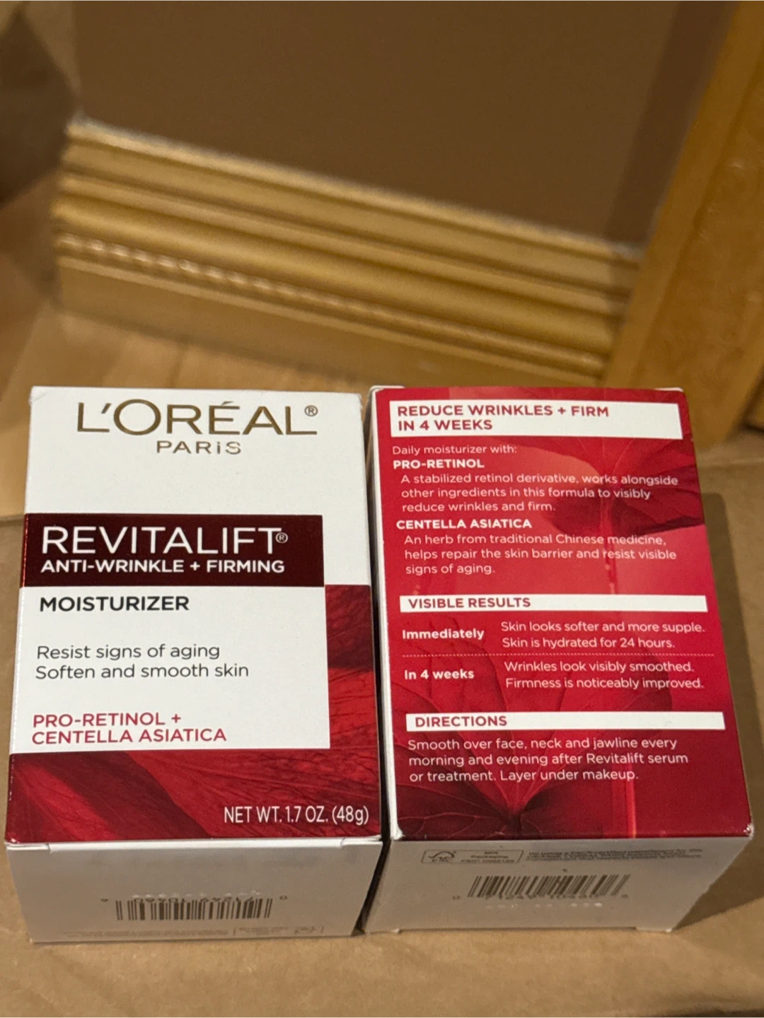 L'Oreal Revitalift Triple Power Moisturizer - photo 4