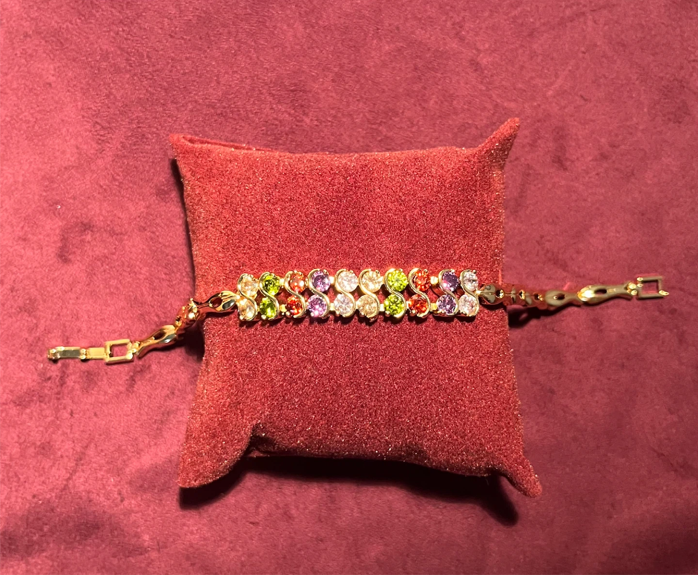 Gold-tone Multi-colour and Geometric Link Bracelets