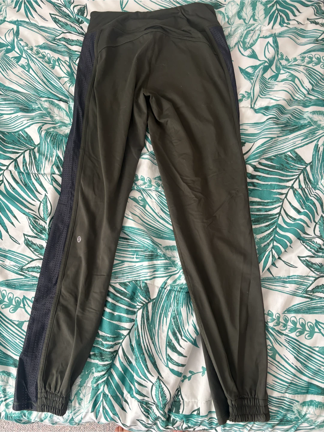 Lululemon Women's Active Joggers
