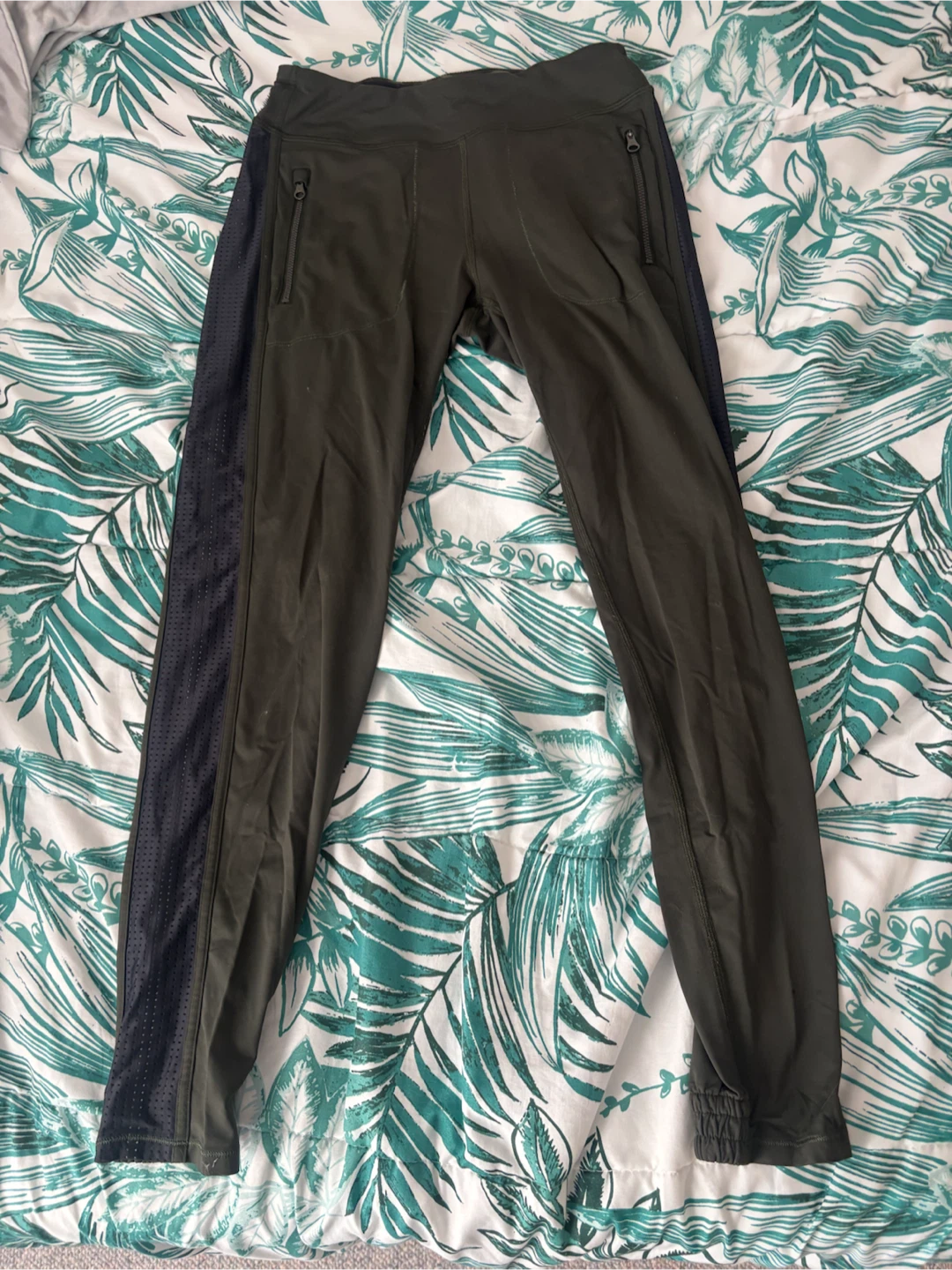 Lululemon Women's Active Joggers - photo 2