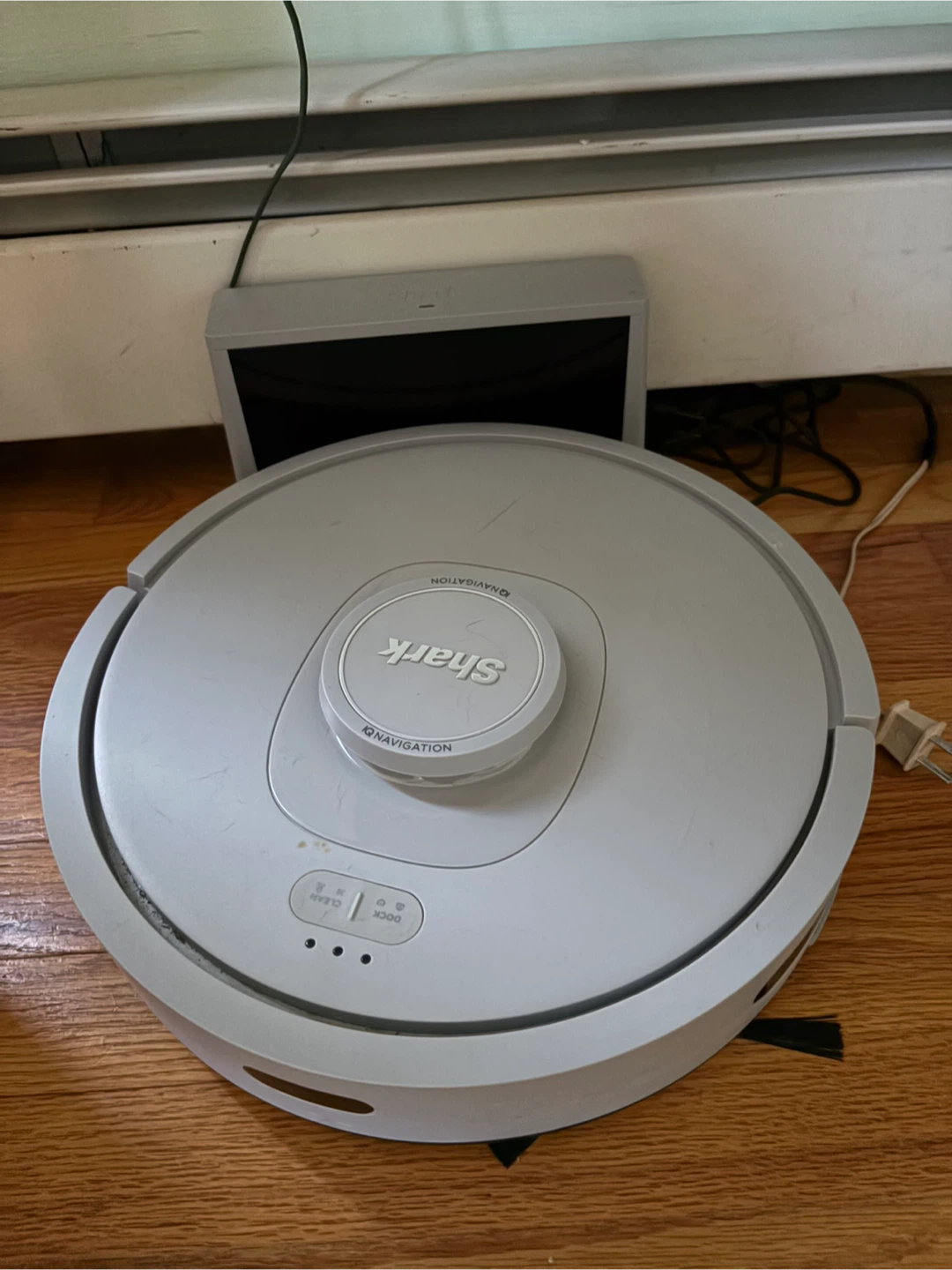 Shark IQ Robot Vacuum with Base