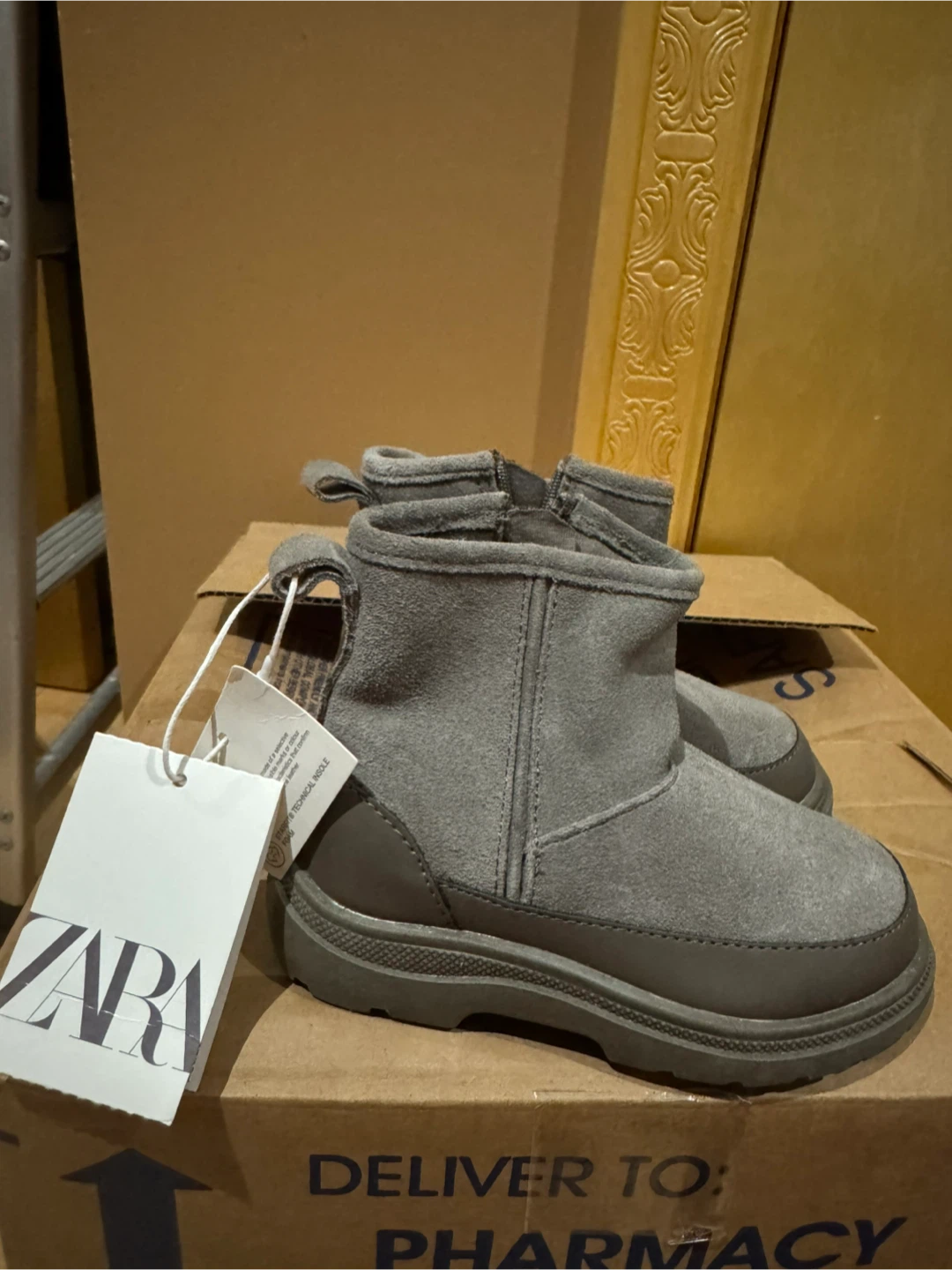 Zara Kids Suede Ankle Boots - Gray Size 22 - photo 2