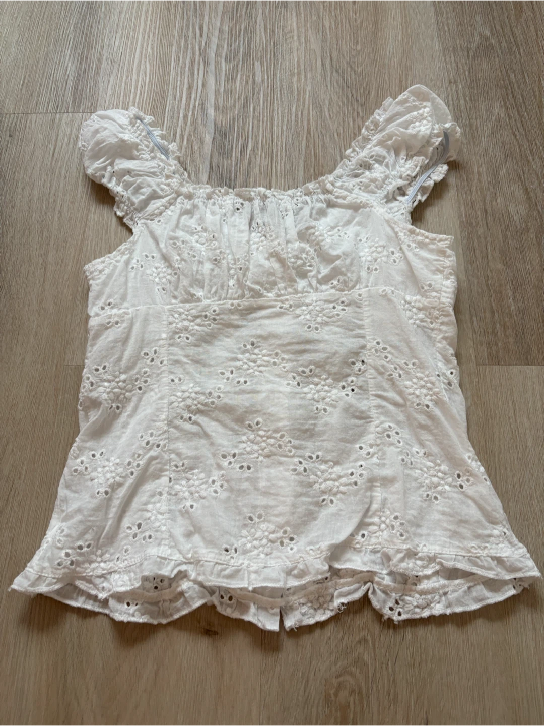 New Korean Style White Eyelet Button-Down Blouse - photo 3