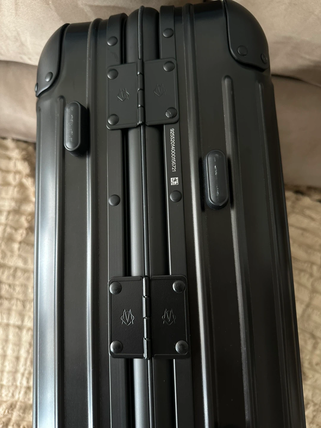 Black Rimowa cabin luggage
