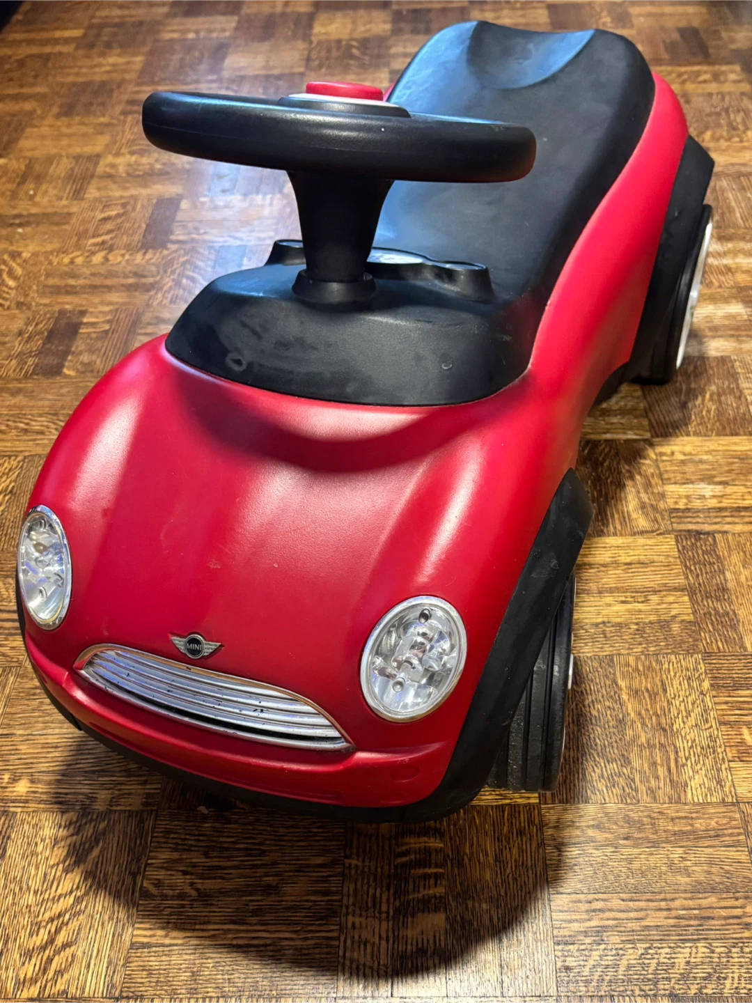 Mini Cooper ride-on toy car