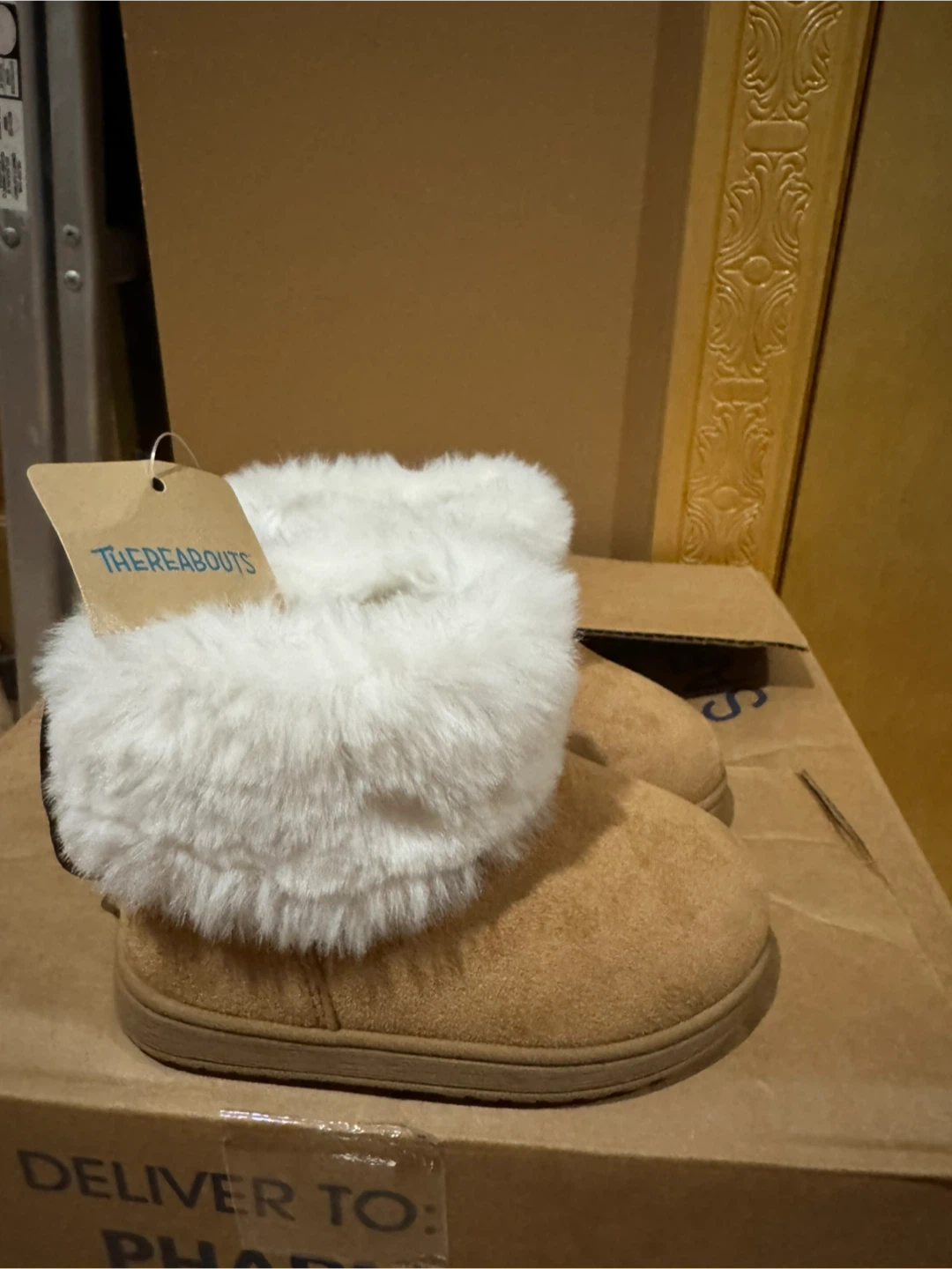 Thereabouts Tan Faux Fur Boots - photo 4