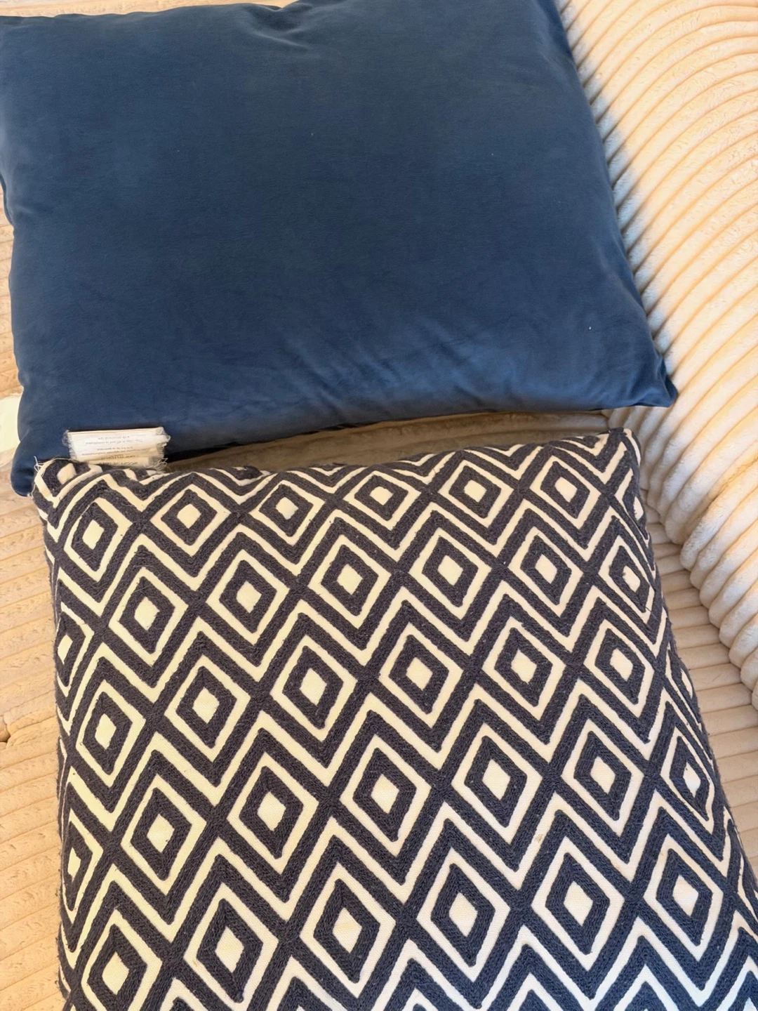 Set of Two Decorative Throw Pillows