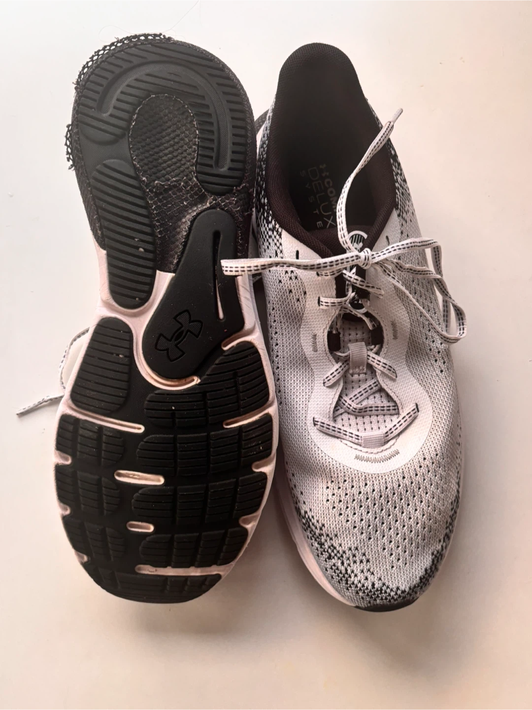 Under Armour Comfort Deluxe System Running Shoes - photo 2