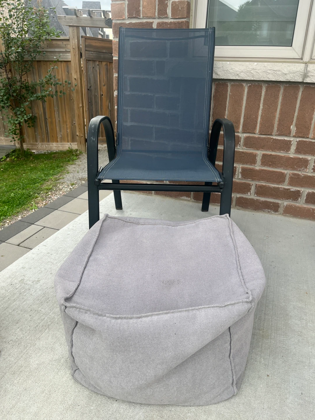 Outdoor Patio Chair with Footstool