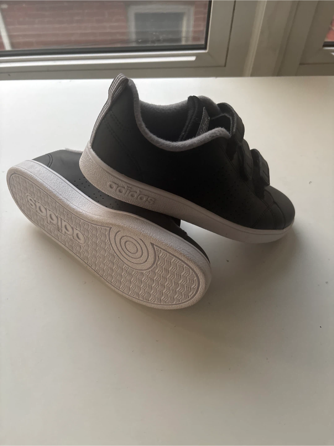 Adidas Kids Velcro Sneakers Black Size 3 - photo 5