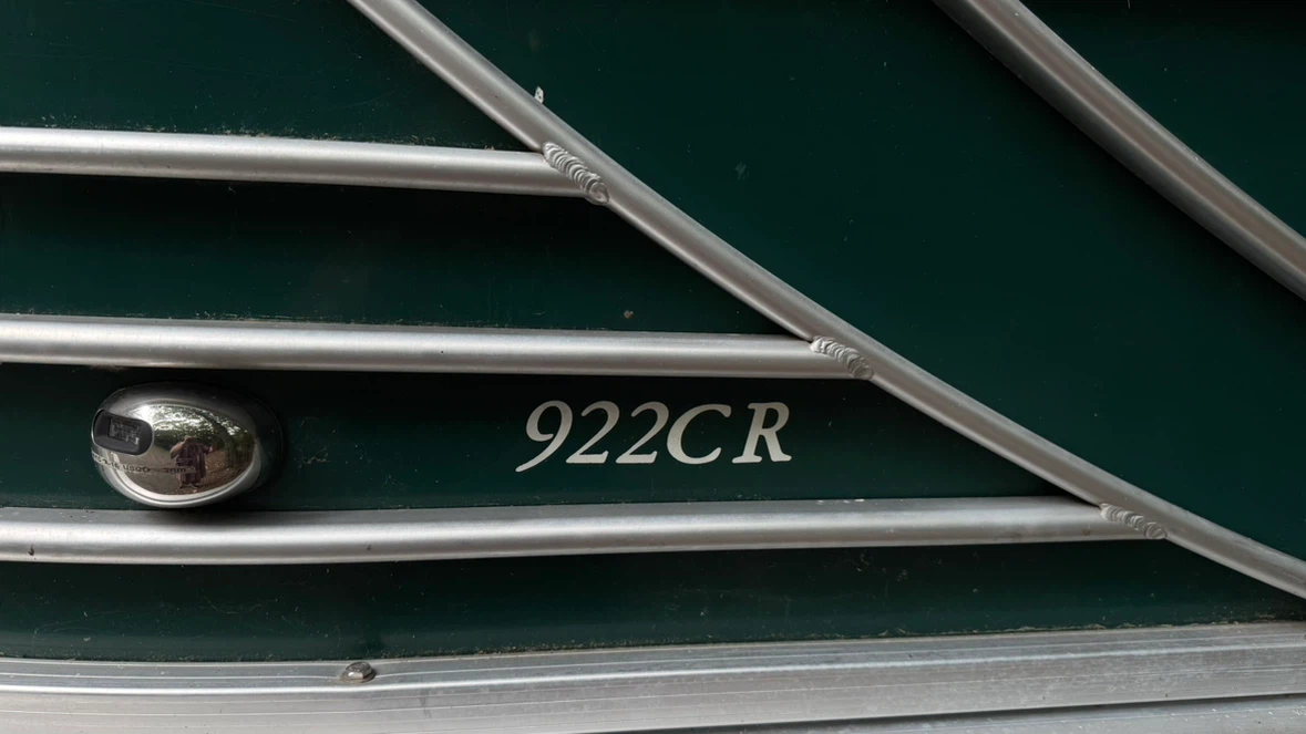 South Bay 922CR Pontoon Boat - photo 2