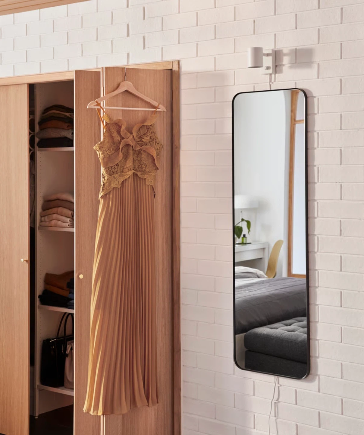 IKEA LANGESUND Mirror