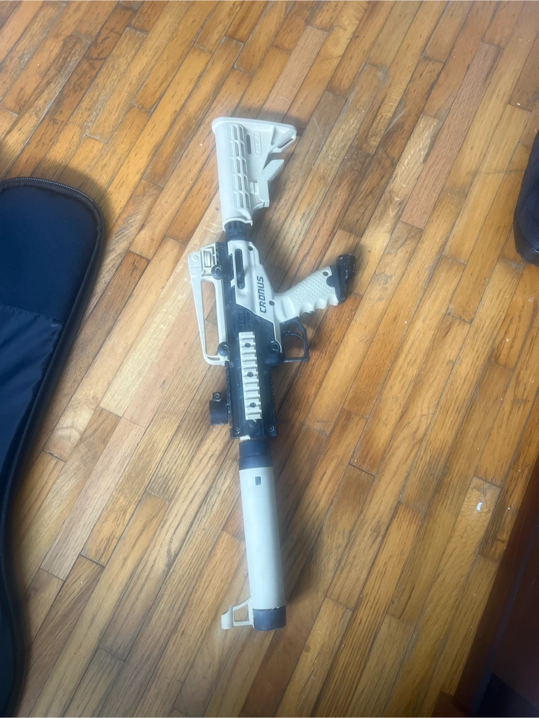 Tippmann Cronus Paintball Marker
