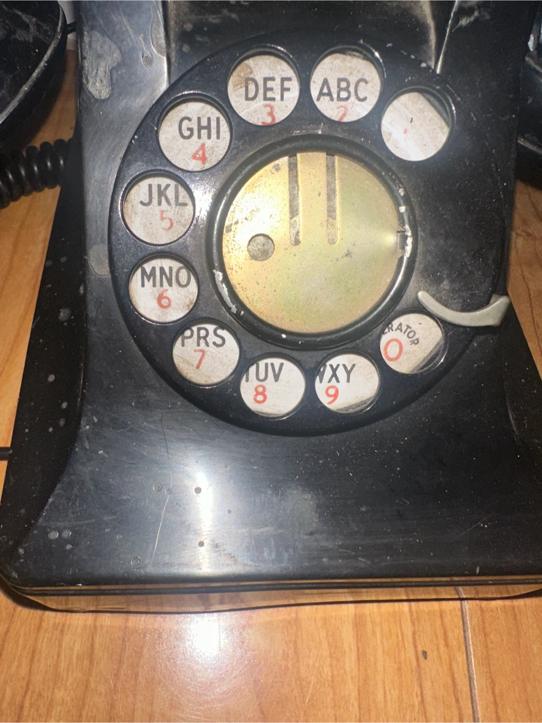 Vintage Rotary Telephones - photo 4